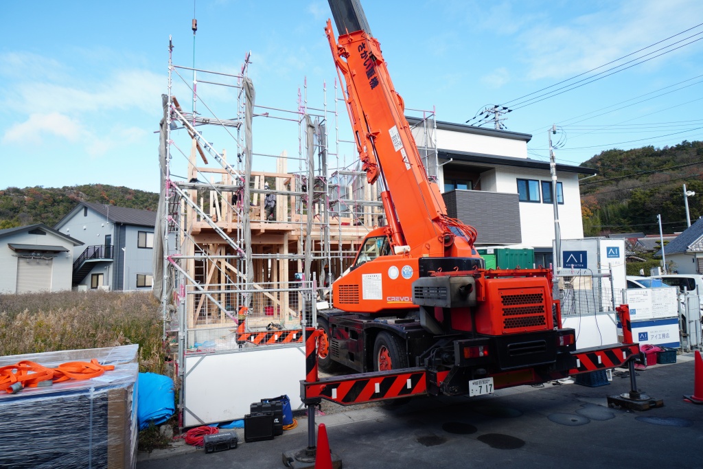 英賀保近郊で、新築の棟上げ